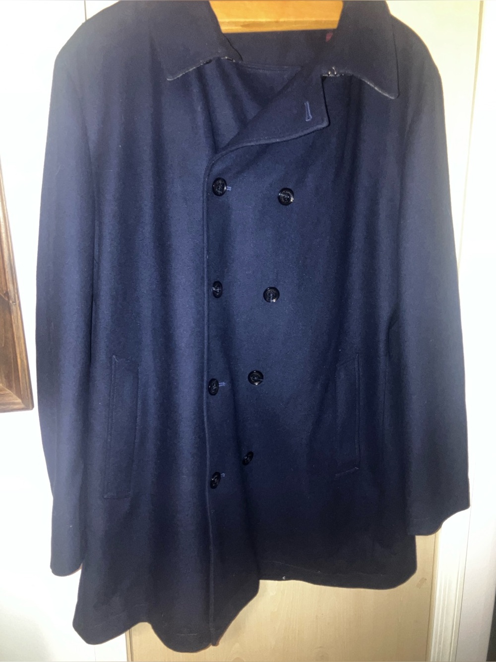 Tommy Hilfiger Men's Navy Double-Breasted Wool P-coat. Satin lining